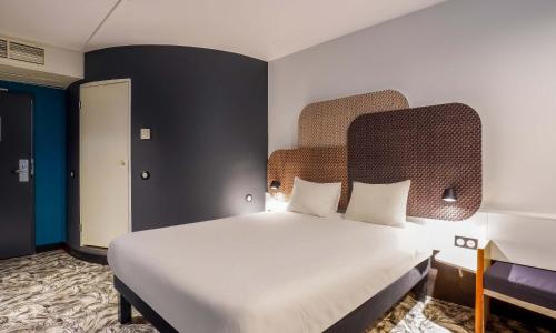 Photo B&B HOTEL Rouen Centre Rive Droite (Rouen)